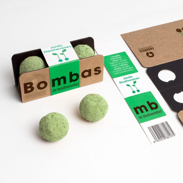 Bombas de semillas verdes